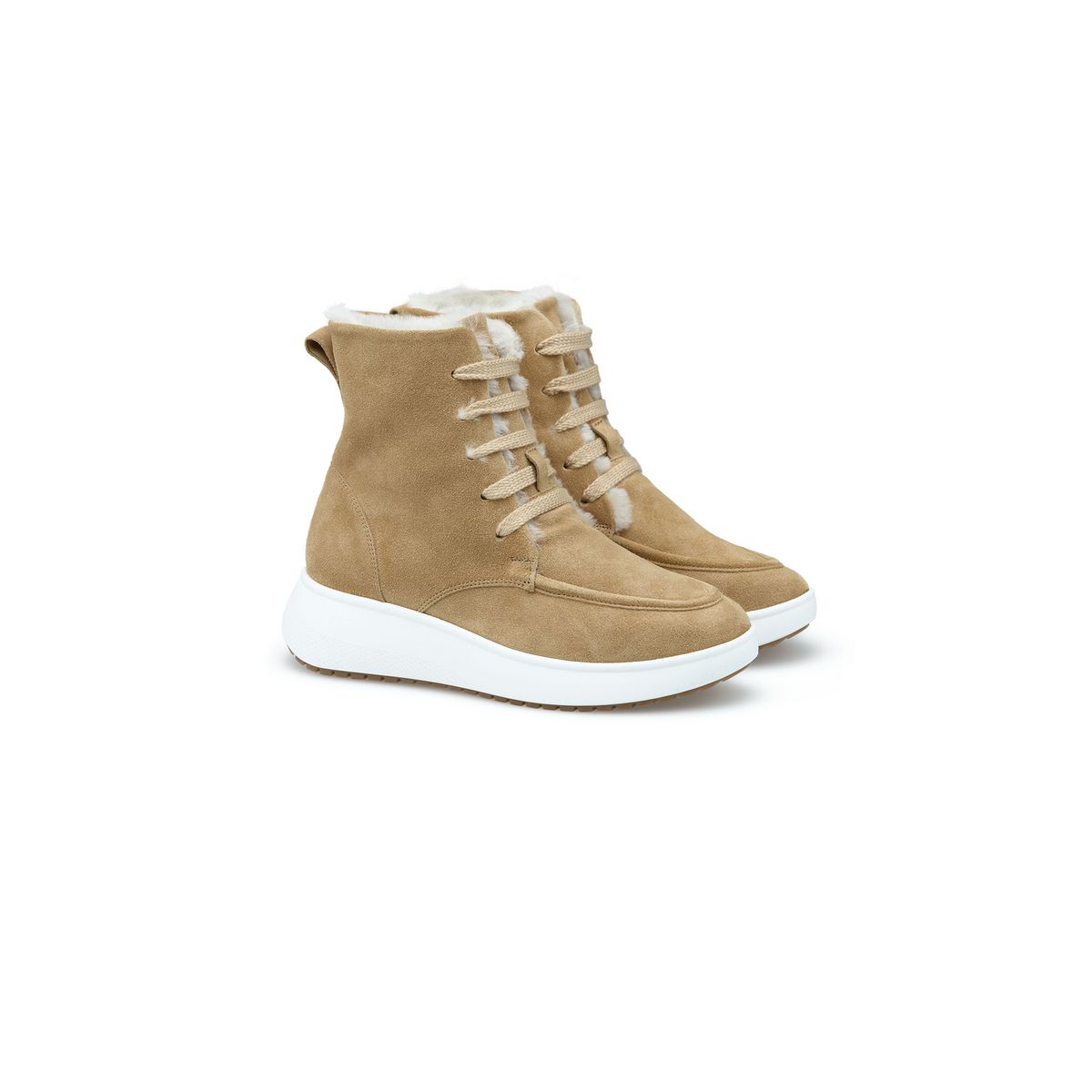 Schnürstiefeletten aus Rauleder mit Lammfell