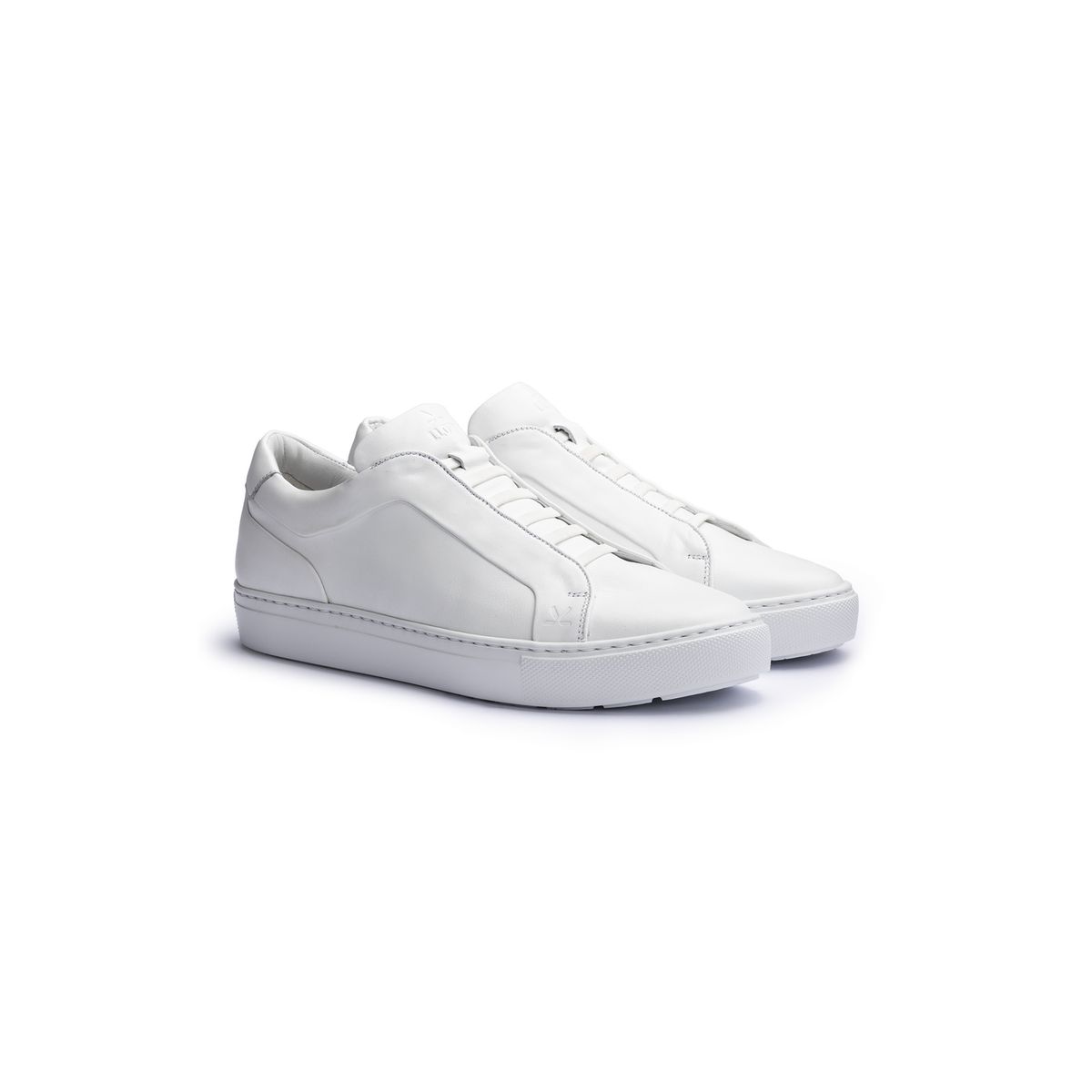 Minimalistische Glattleder-Sneaker zum Schlüpfen