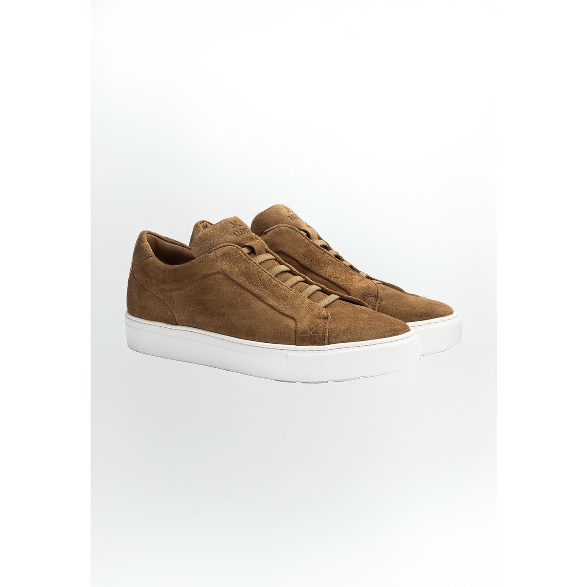 Minimalistische Rauleder-Sneaker zum Schlüpfen