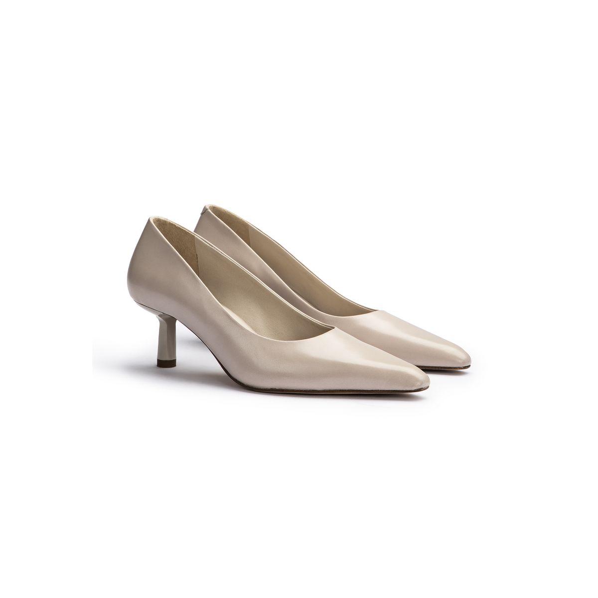 Spitze Pumps aus Glattleder