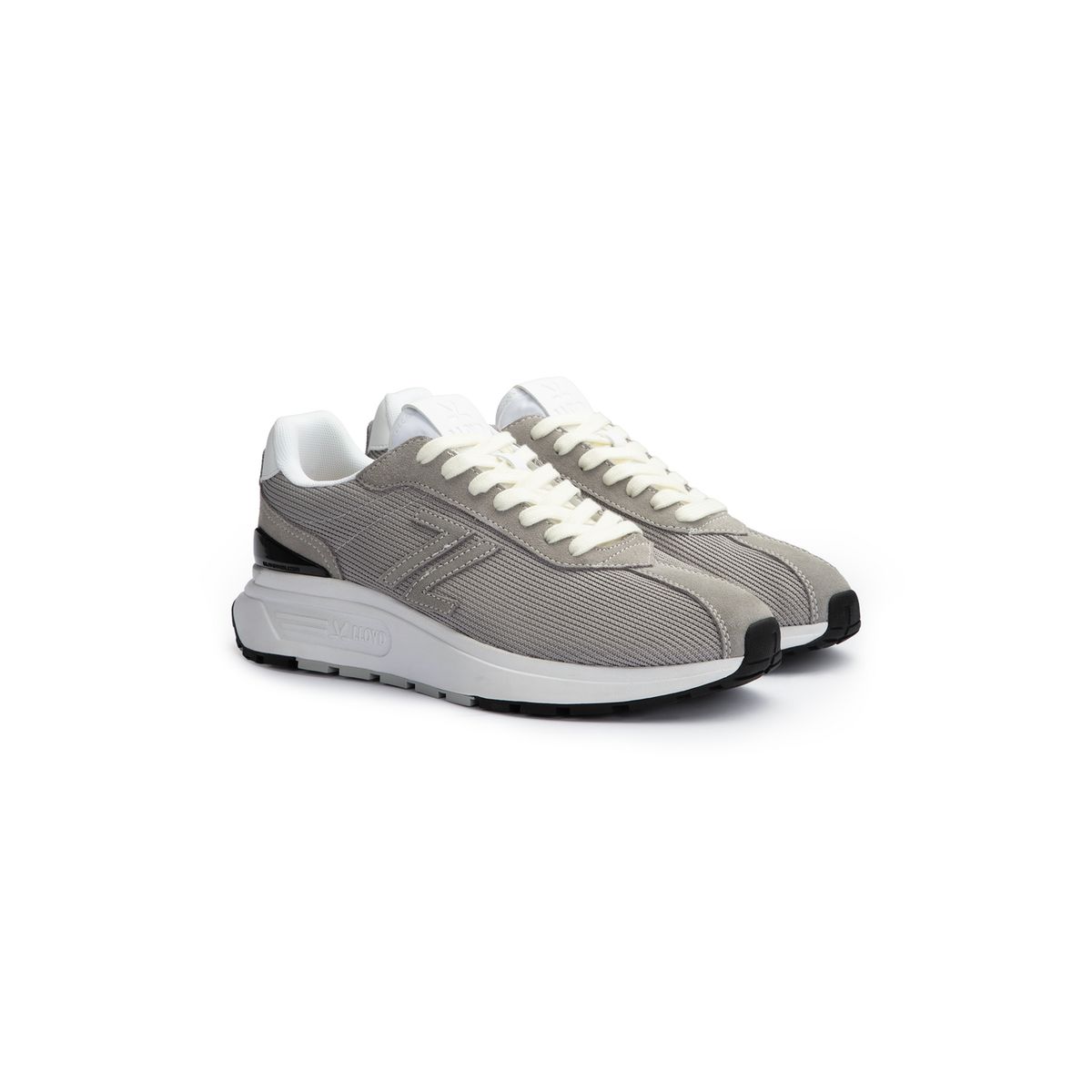 Moderne Mesh- und Wildleder-Sneaker
