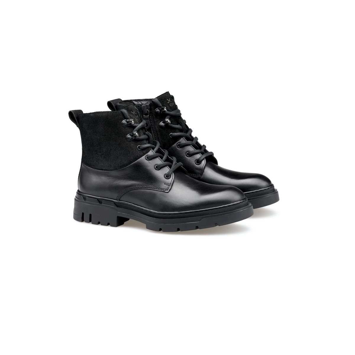 Schnürstiefelette mit Materialmix
