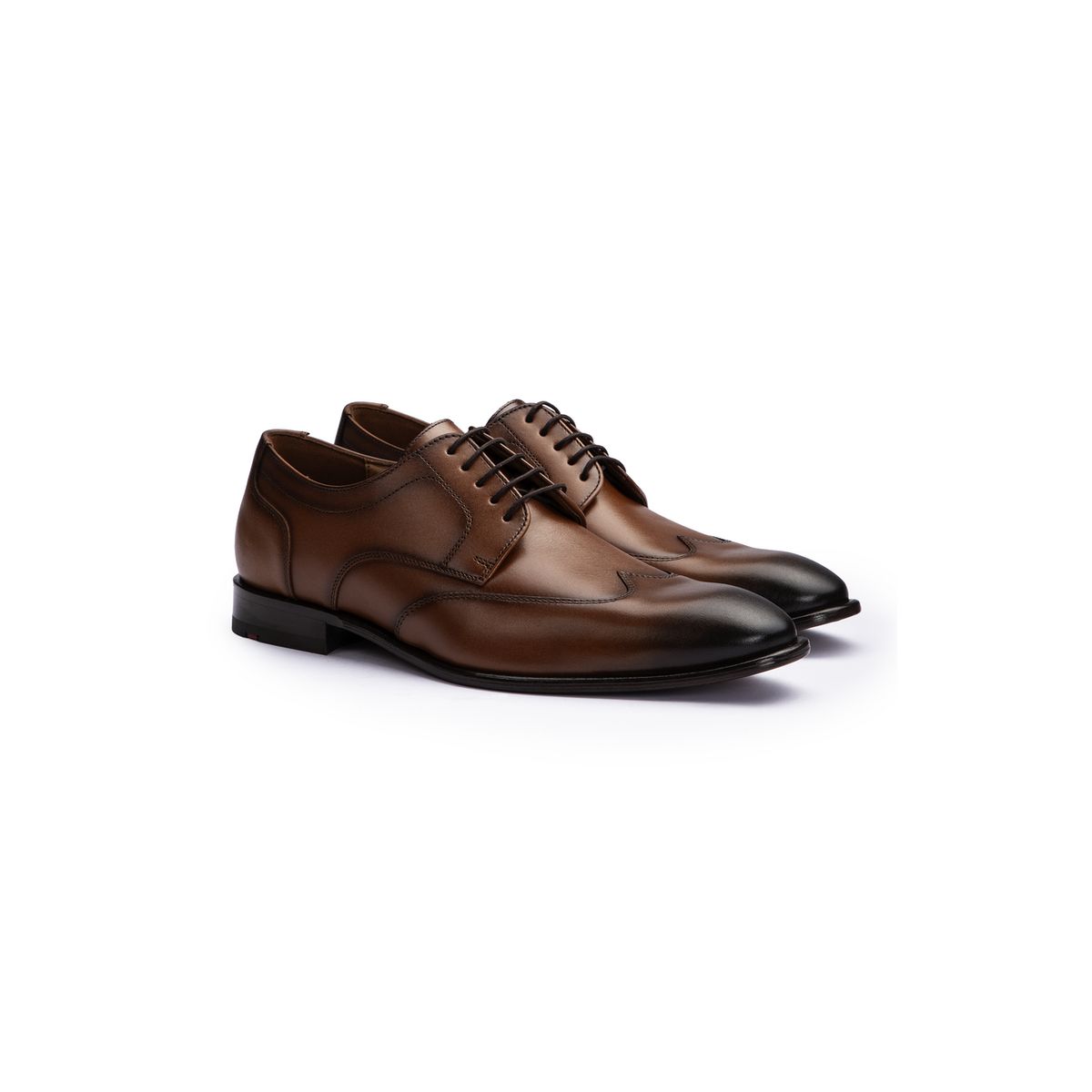Elegante Derby-Schuhe mit Flügelkappen
