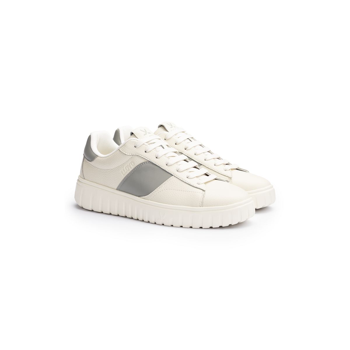 Moderner Glattleder Sneaker