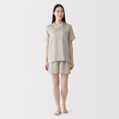 Kurzes Pyjama-Set aus Lyocell-Satin