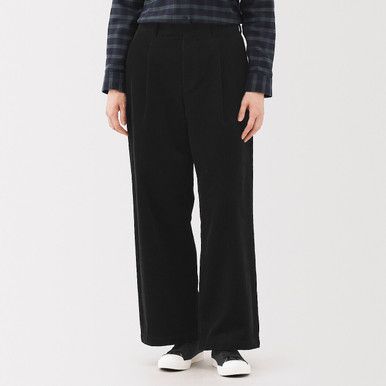 Cordhose mit weitem Bein und Bundfalte