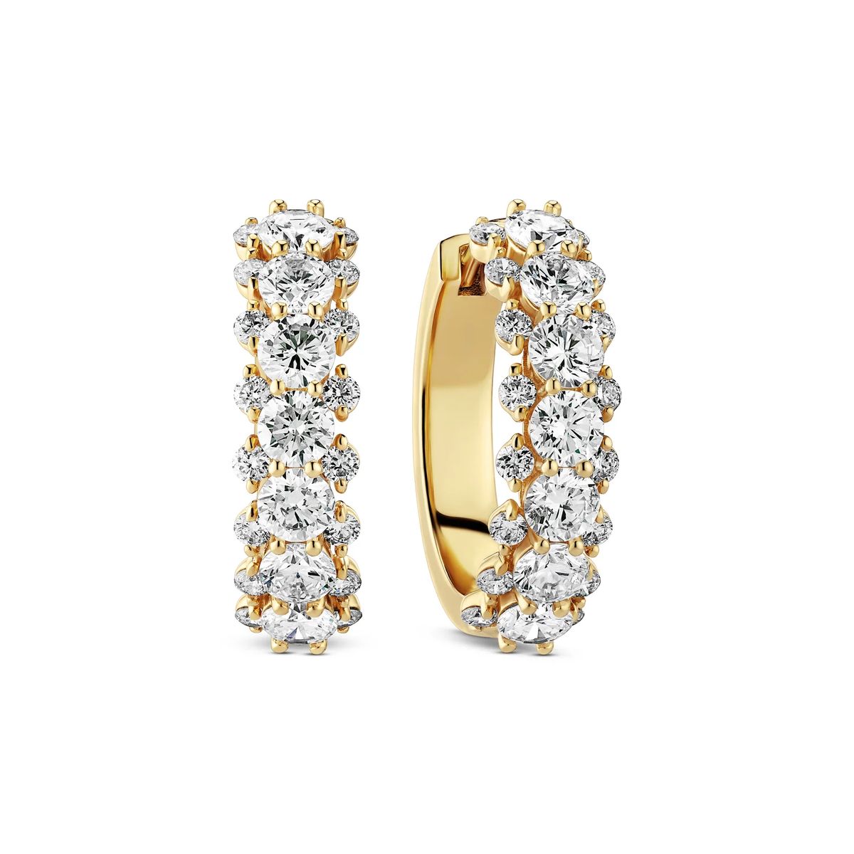 Kleine goldene Creolen mit Diamantbesatz