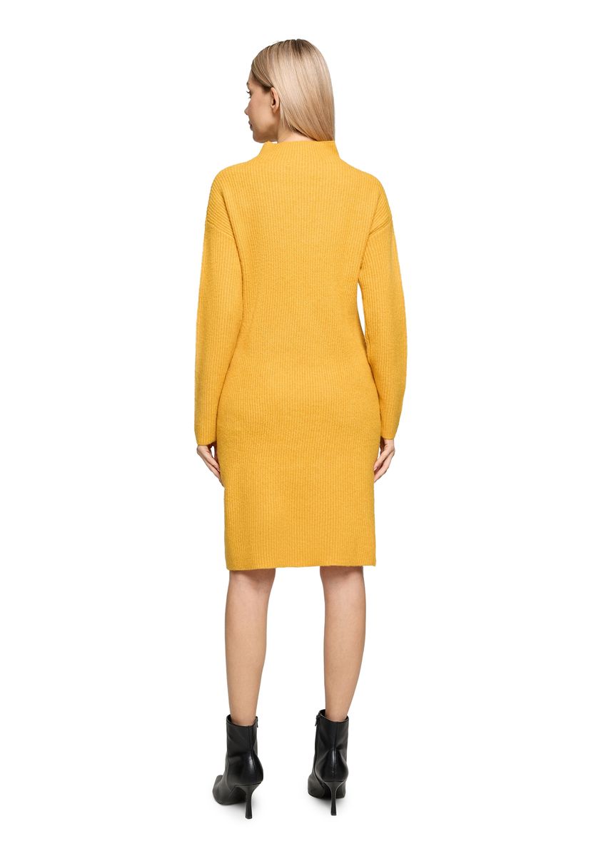 Strickkleid mit lockerer Passform