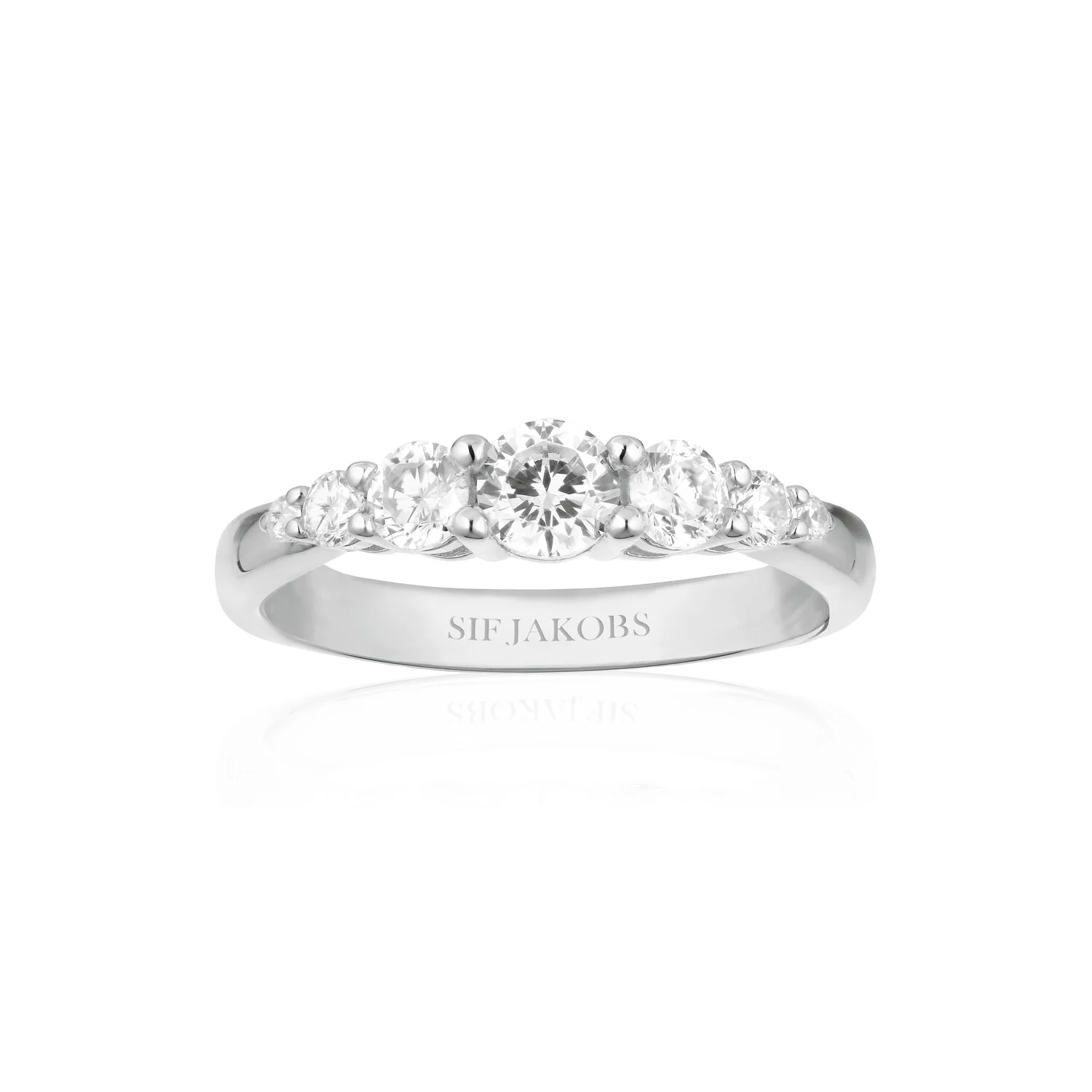 Ring mit sieben abgestuften Schmucksteinen