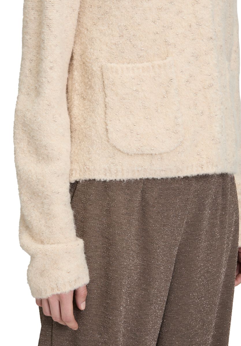 Moderne Strickjacke mit Reißverschluss
