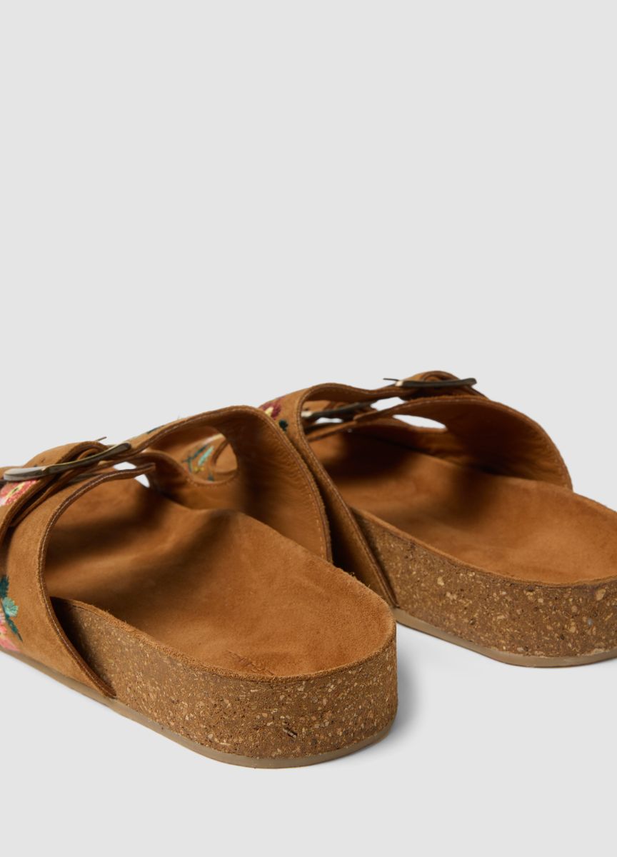 Bestickte Zweiriemen-Sandalen aus Wildleder