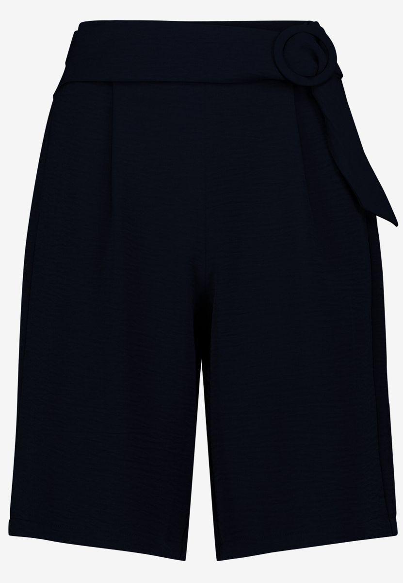 Elegante Bermuda-Shorts mit Gürtel