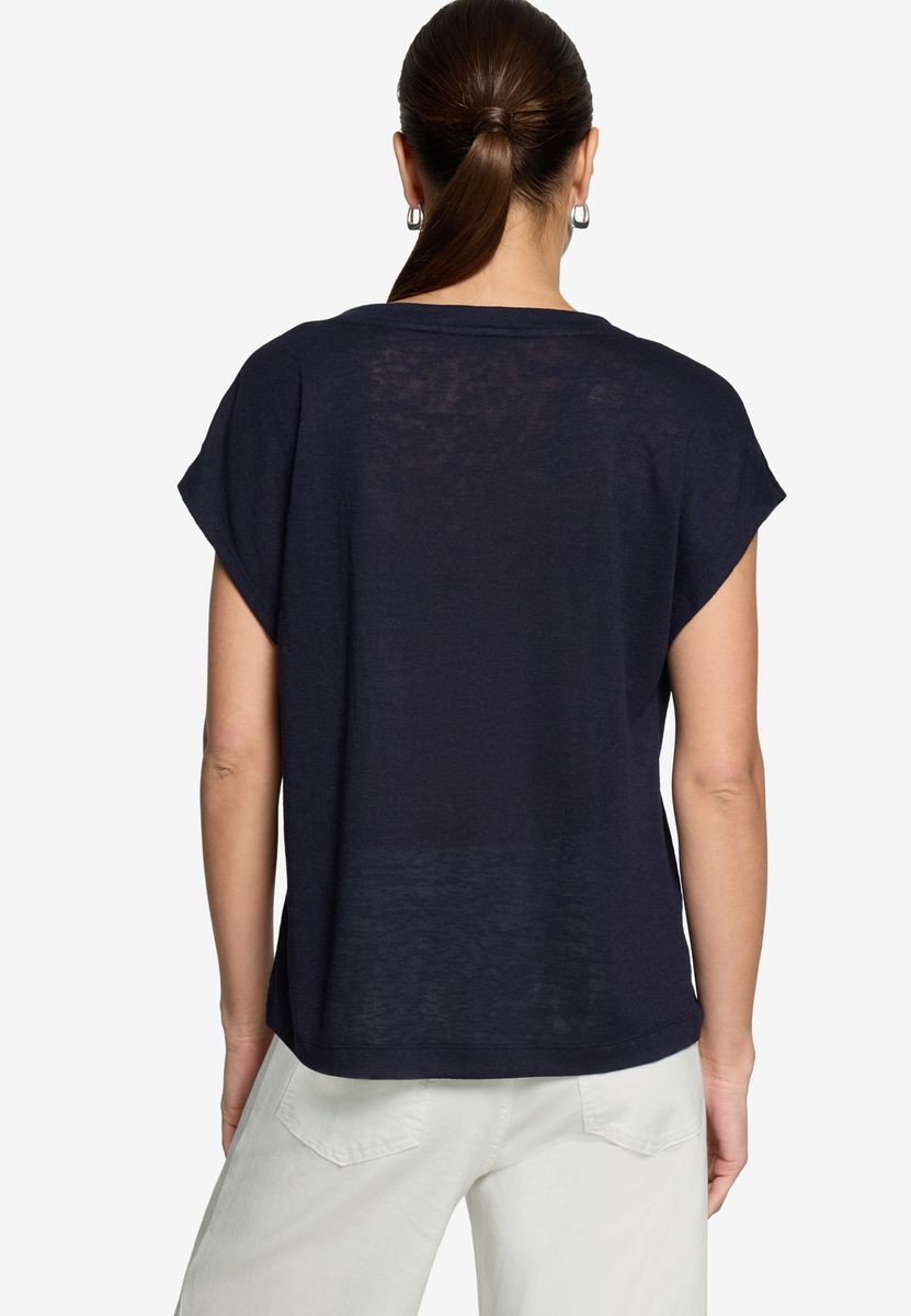 Lässiges T-Shirt mit V-Ausschnitt