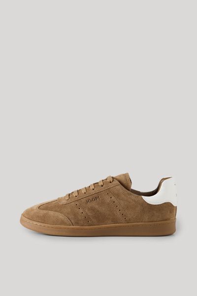 Klassische Low-Top-Wildledersneaker