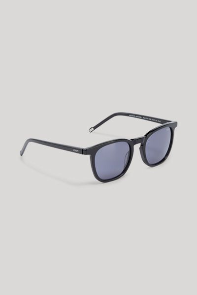 Leichte ovale Vollrand-Sonnenbrille