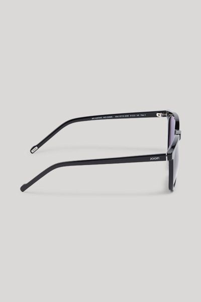 Leichte ovale Vollrand-Sonnenbrille