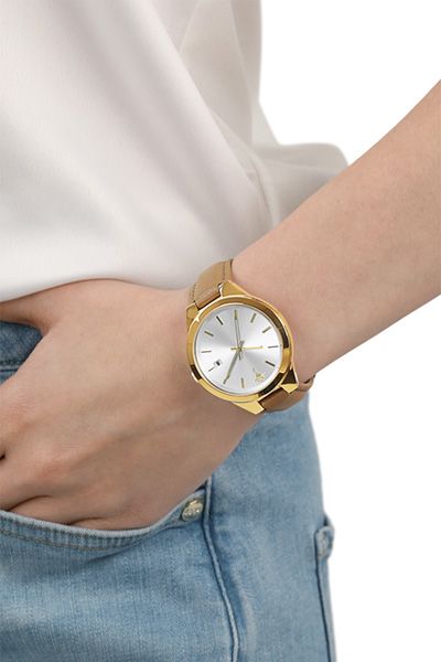 Elegante Armbanduhr mit Lederarmband
