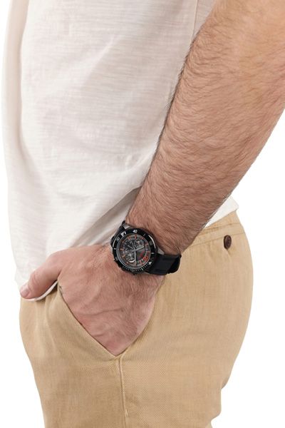 Sportlicher Chronograph mit Silikonarmband