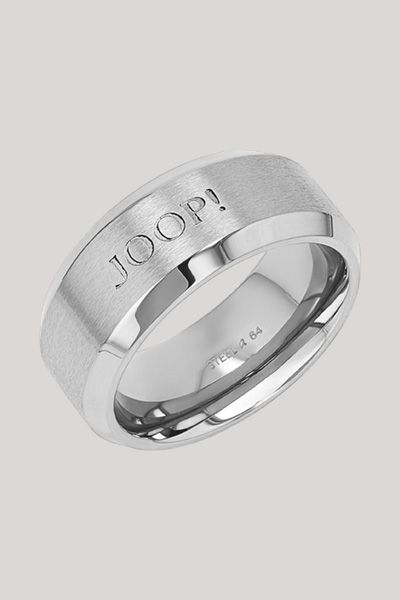 Moderner Ring aus Edelstahl