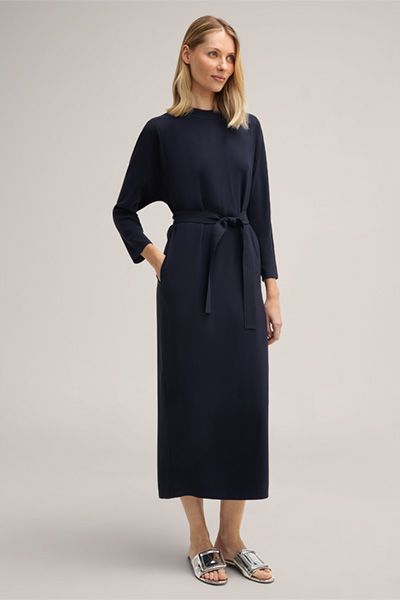 Raffiniertes Crêpe-Maxikleid mit Gürtel
