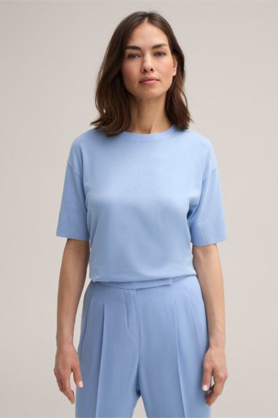 Fließendes Kurzarmshirt mit Rundhalsausschnitt