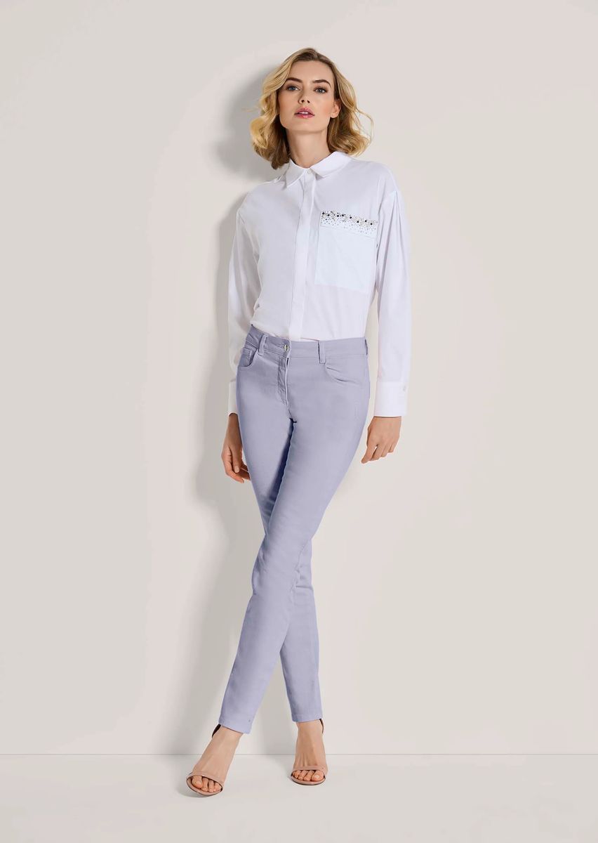 Schmale Five-Pocket-Jeans mit Strass