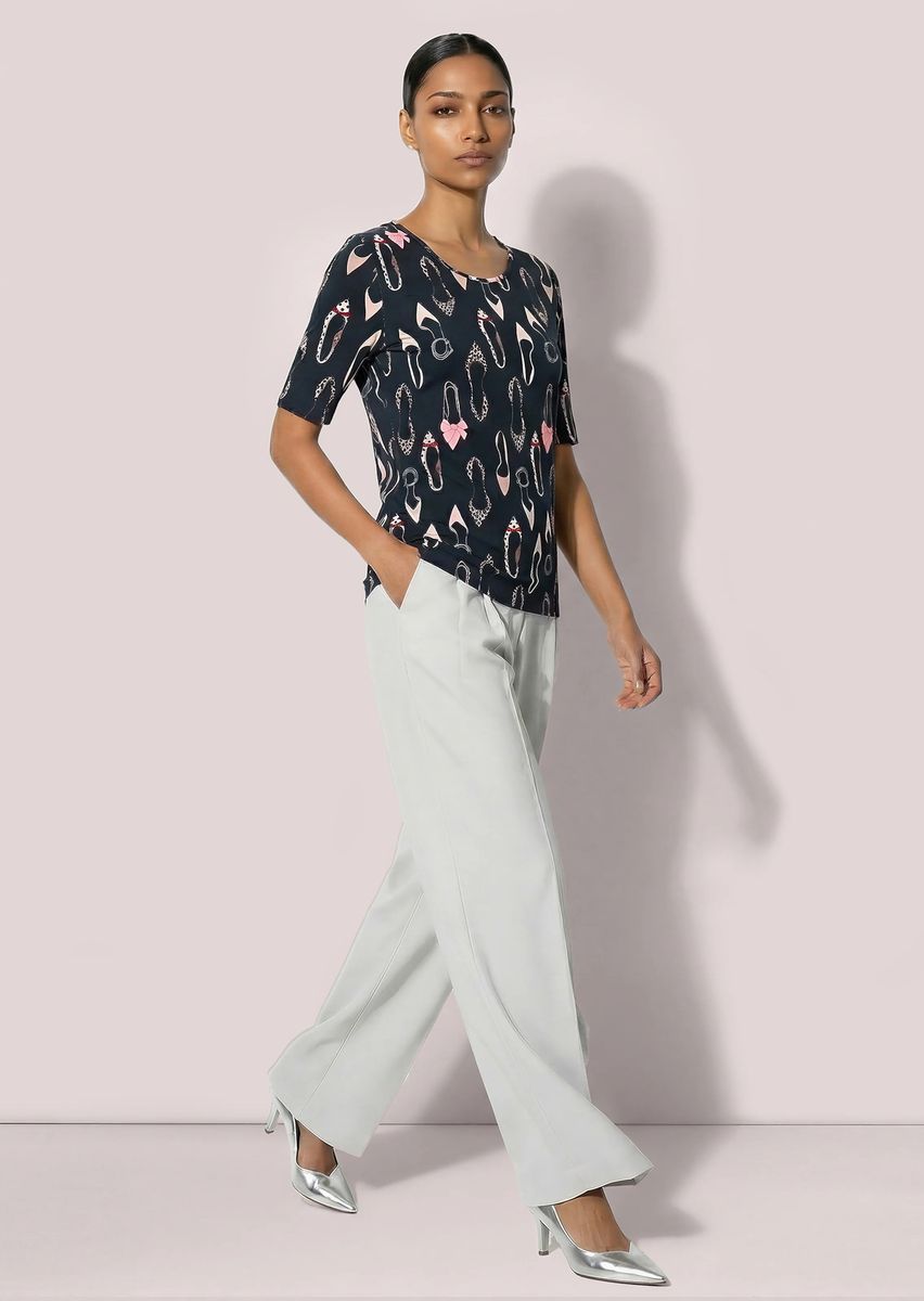 Verspieltes Jersey-Shirt mit Schuh-Print