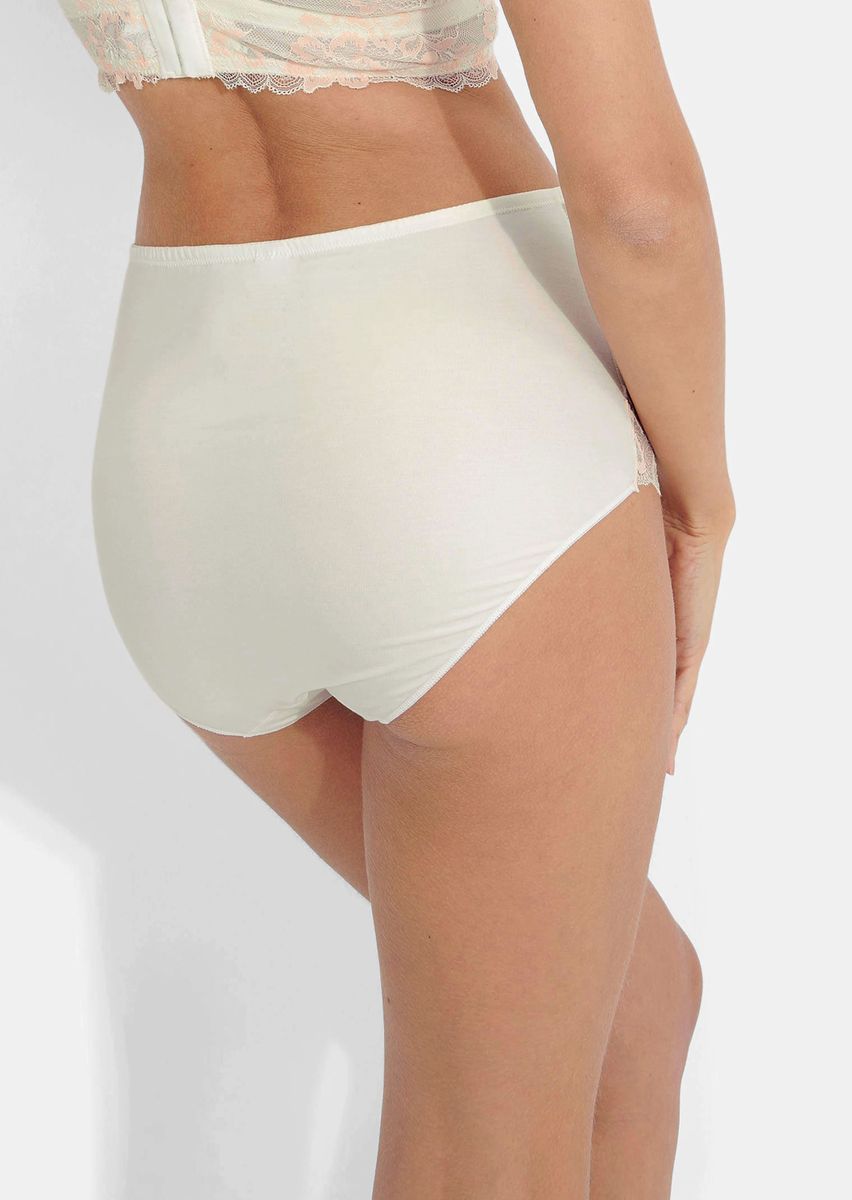Hochtaillierter Slip mit zarter Spitze