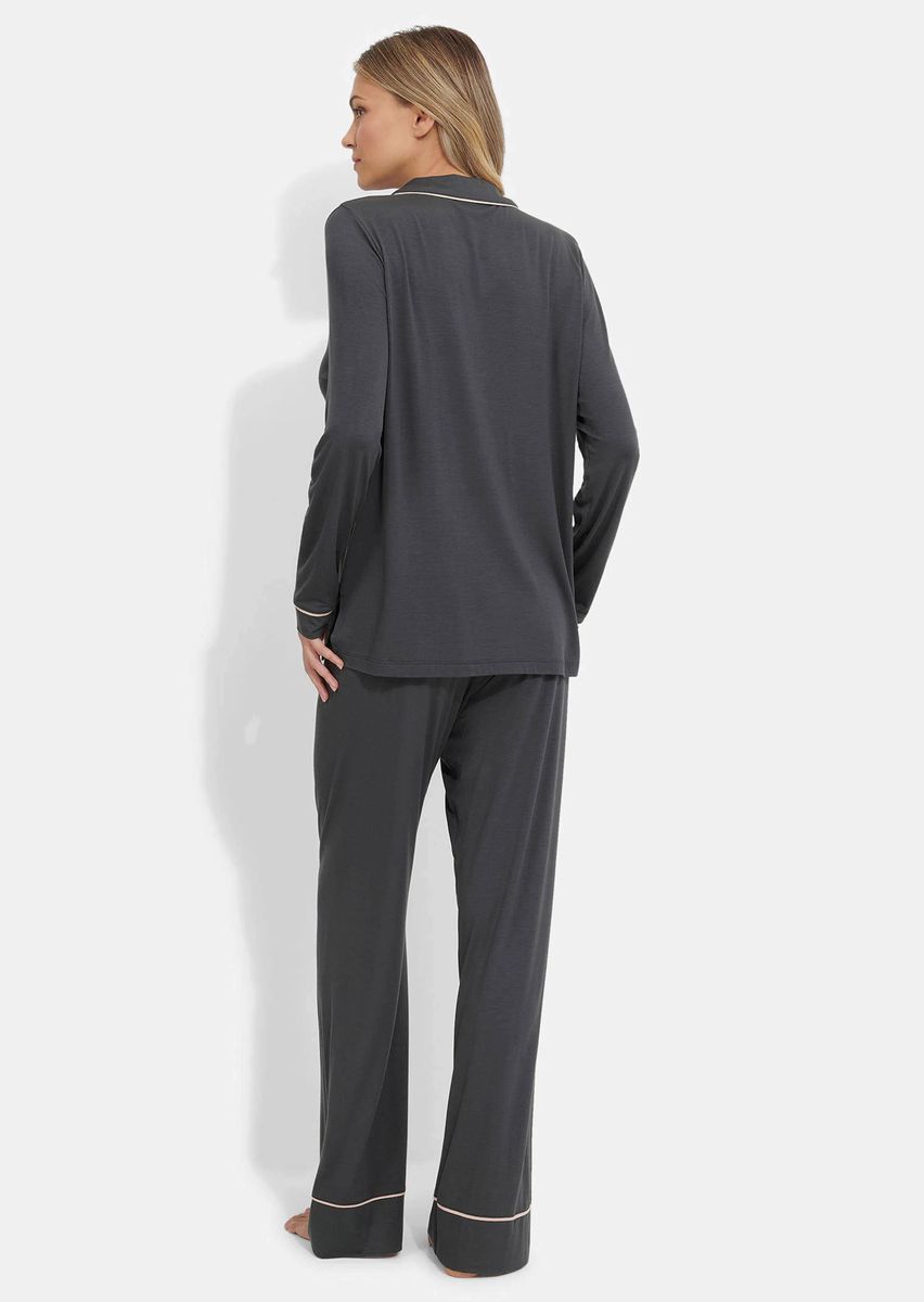 Klassisches Modal-Pyjama-Set