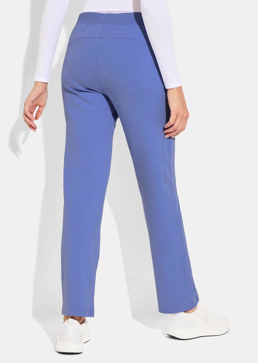 Komfortable Freizeithose mit geradem Bein