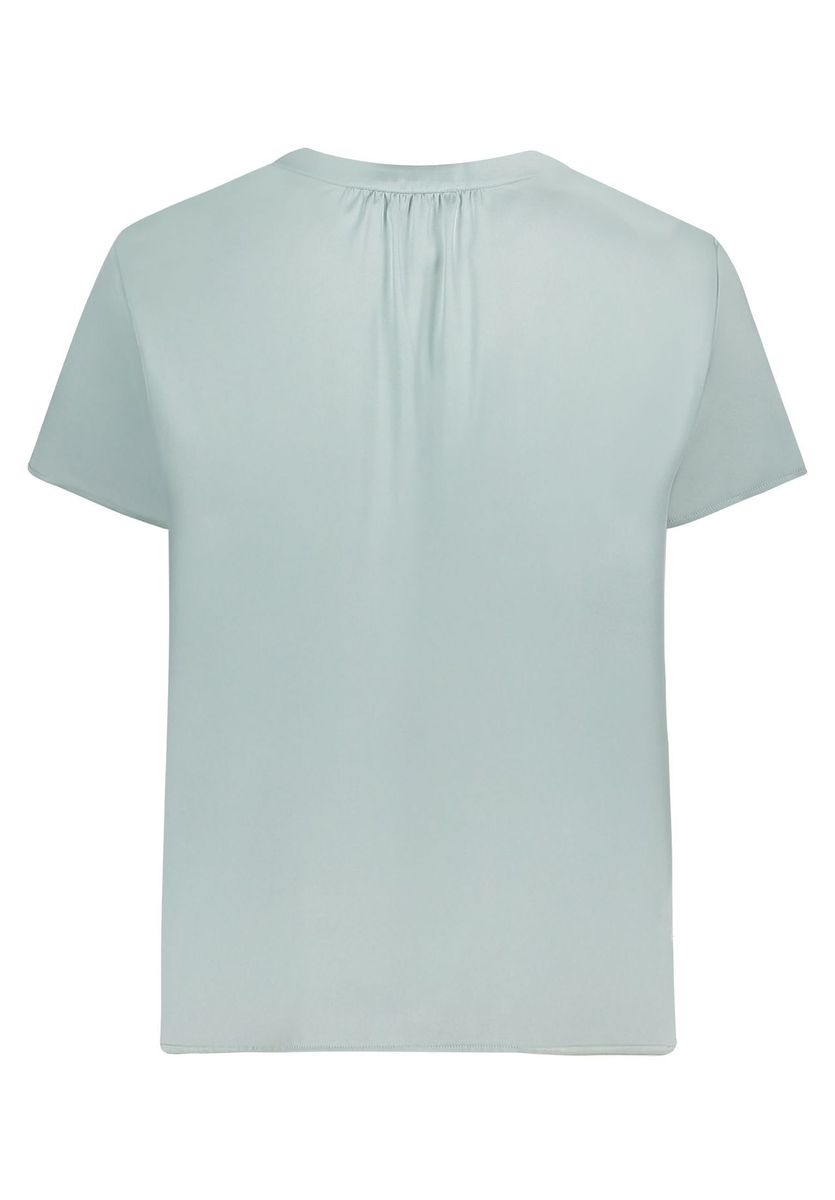 Elegante Satinbluse in lässiger Passform