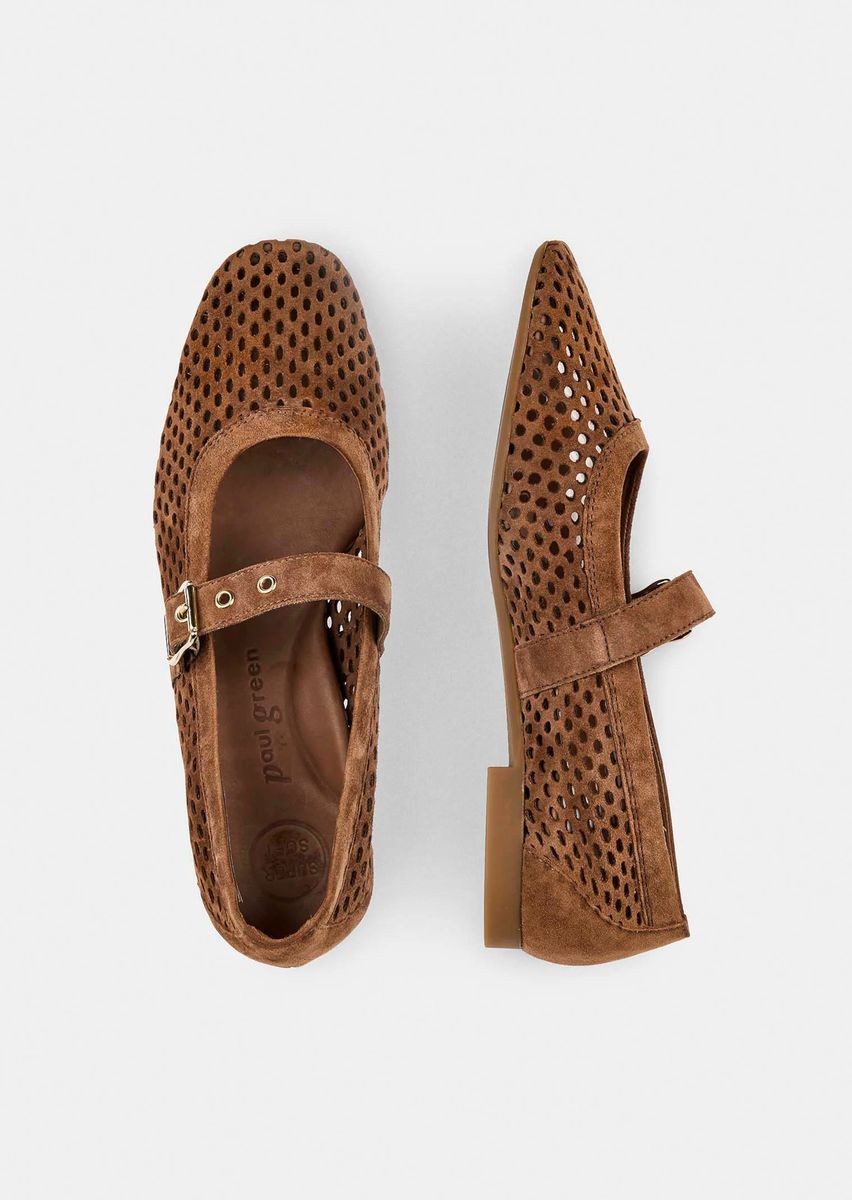 Spitze Mary Janes mit Lochmuster