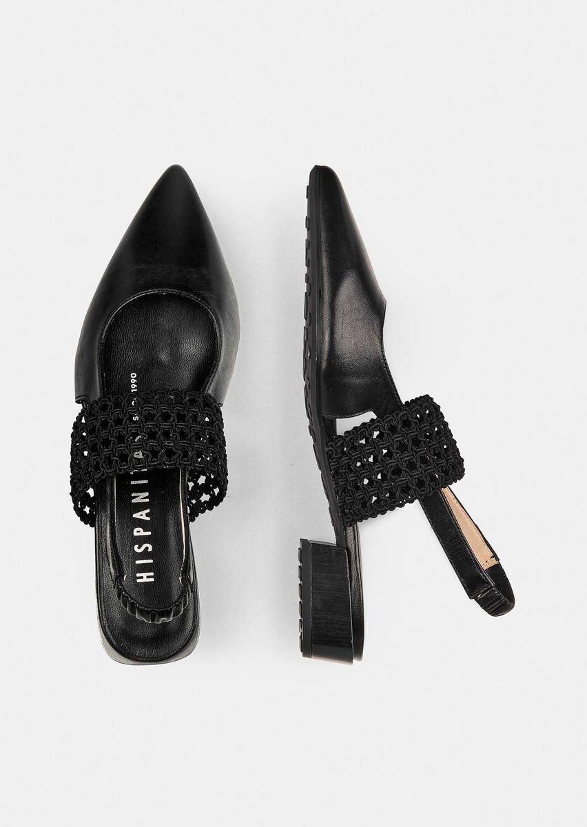Slingback mit spitzer Kappe und Strickband