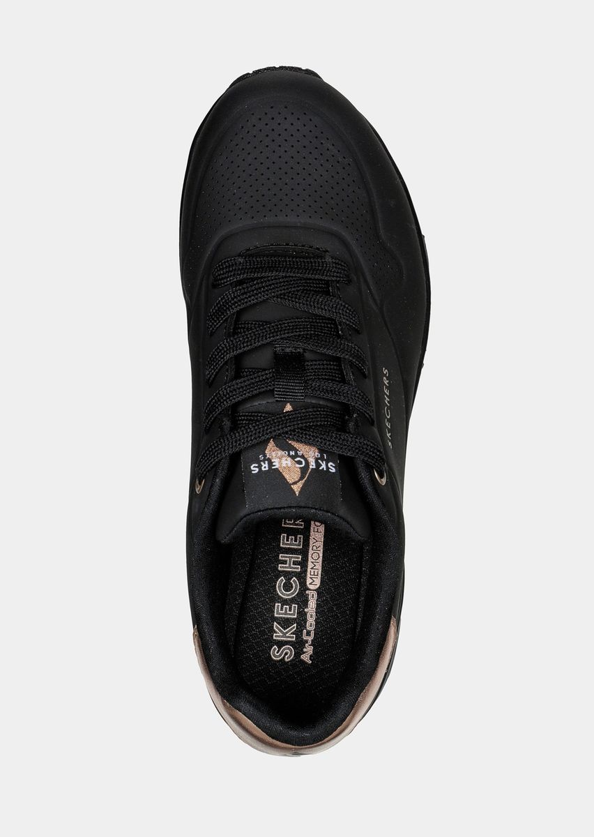 Klassischer Schnürsneaker mit Luftpolsterung