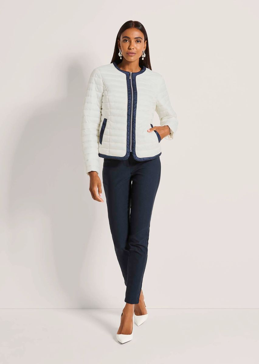 Leichte Steppjacke mit Kontrastdetails