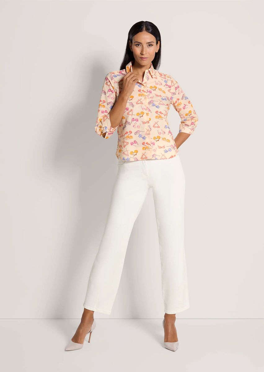 Taillierte Baumwollbluse mit originellem Print