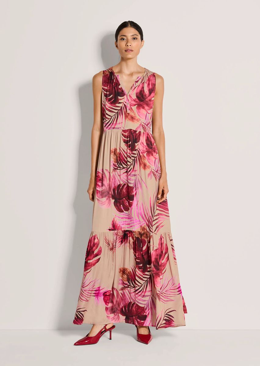 Stufen-Maxikleid mit tropischem Print