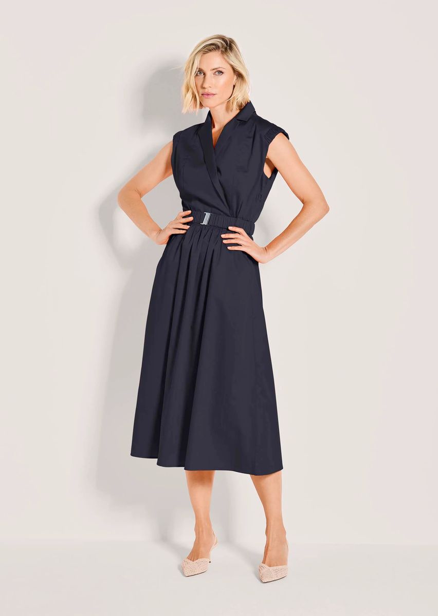 Ärmelloses Midikleid in Wickeloptik