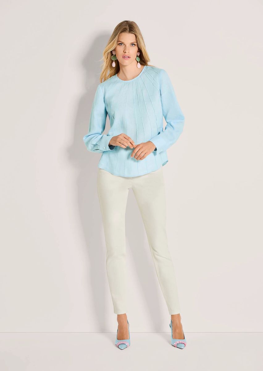 Leinenbluse mit eleganten Biesen