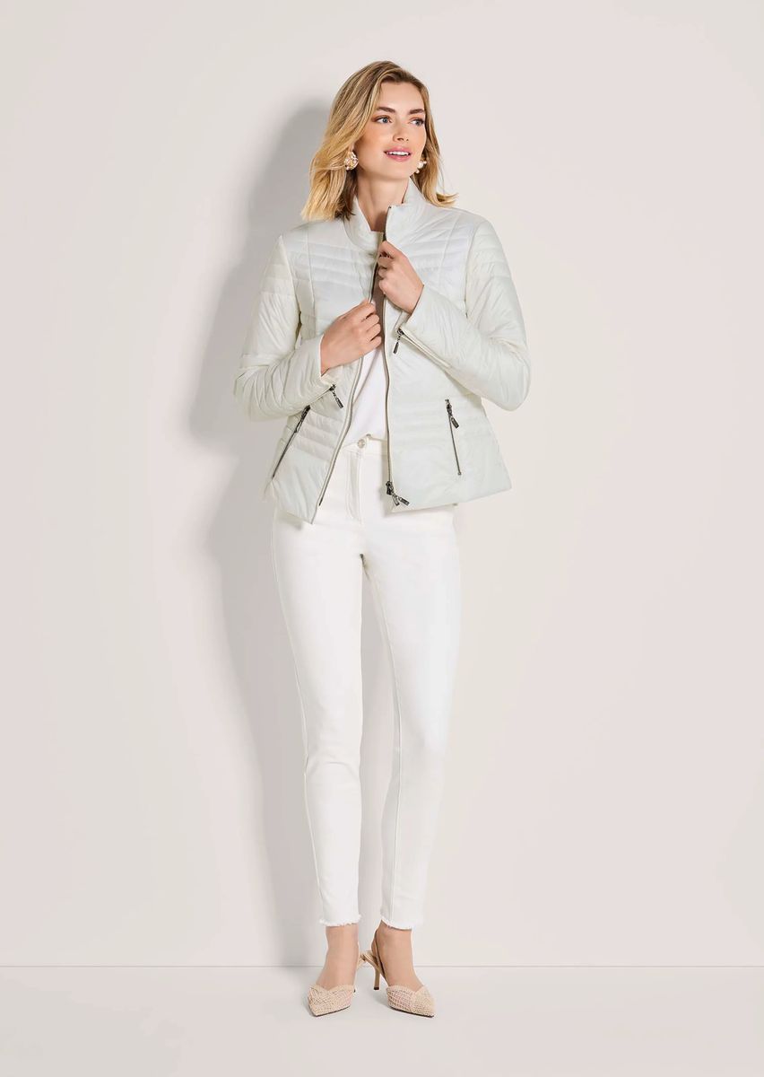 Taillierte Leichte Steppjacke