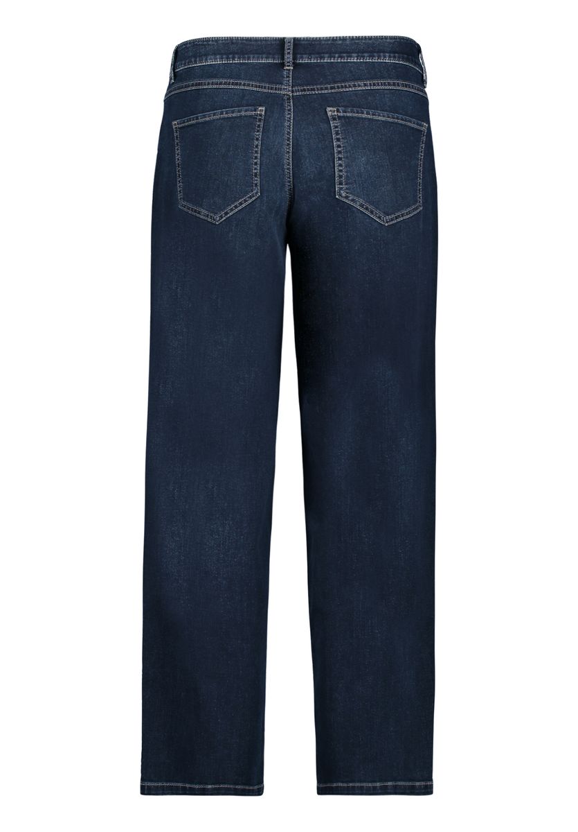 Jeans mit entspannter Passform und Used-Waschung
