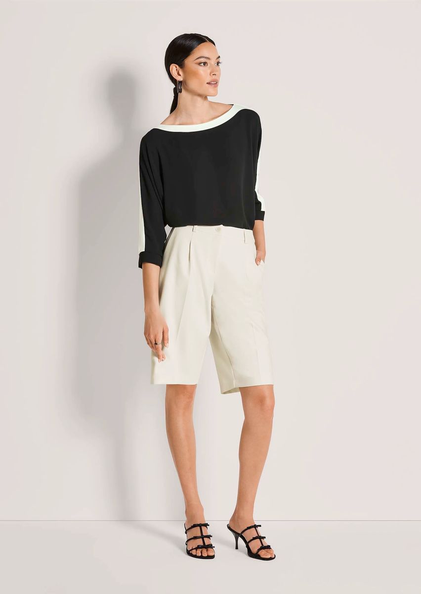 Elegante Bermuda mit Bundfalten
