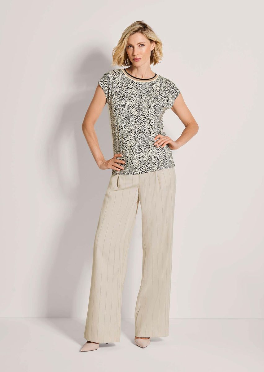Jerseyshirt mit feinem Animal-Print