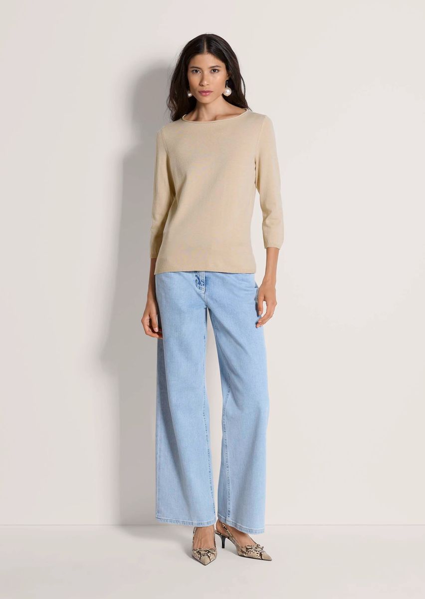 Feinstrickpullover mit U-Boot-Ausschnitt