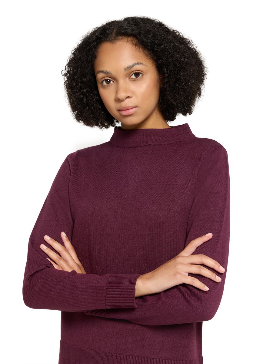 Burgunder Strickpullover mit Stehkragen