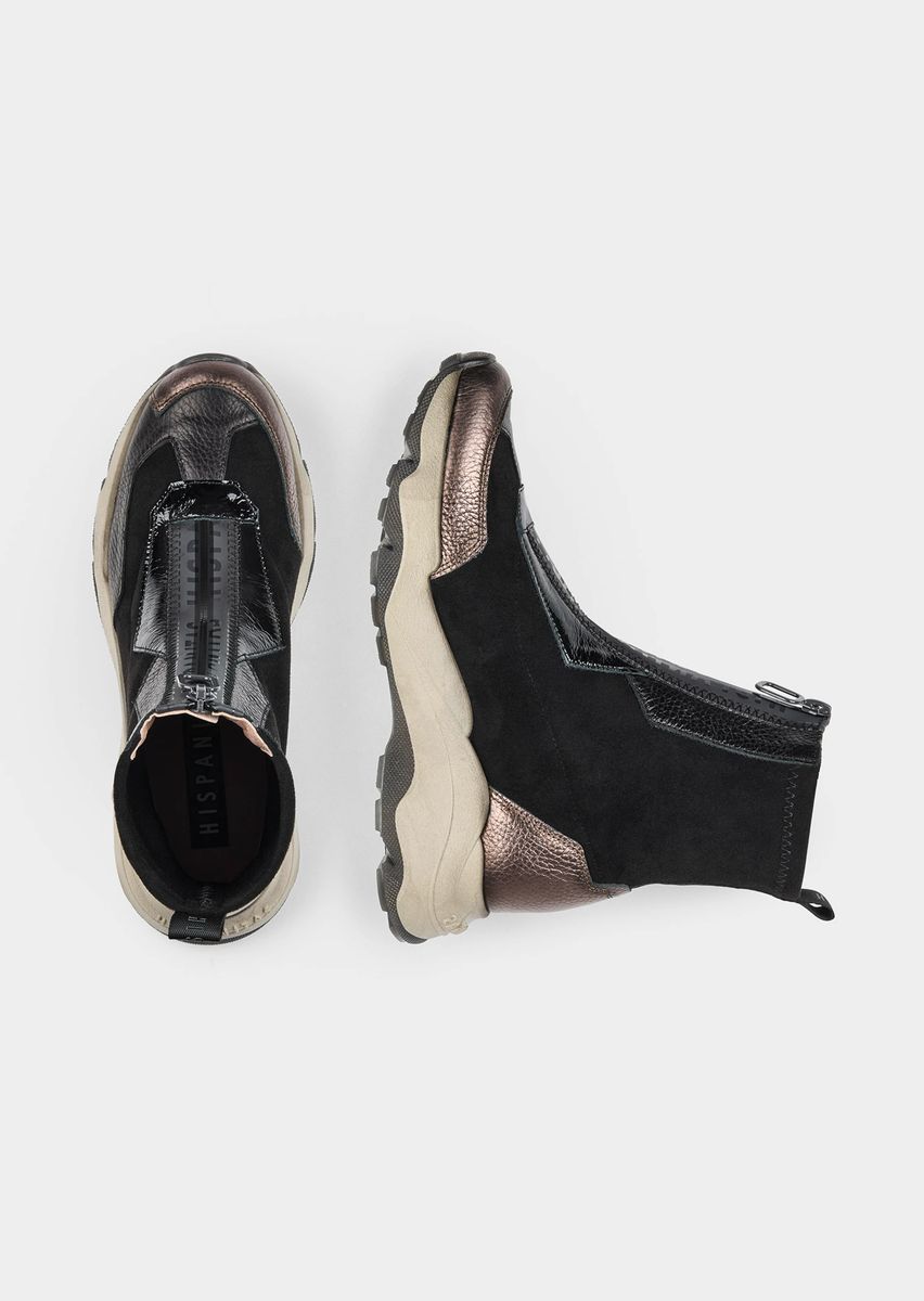 Chunky-Stiefeletten mit Reißverschluss und Metallic-Details