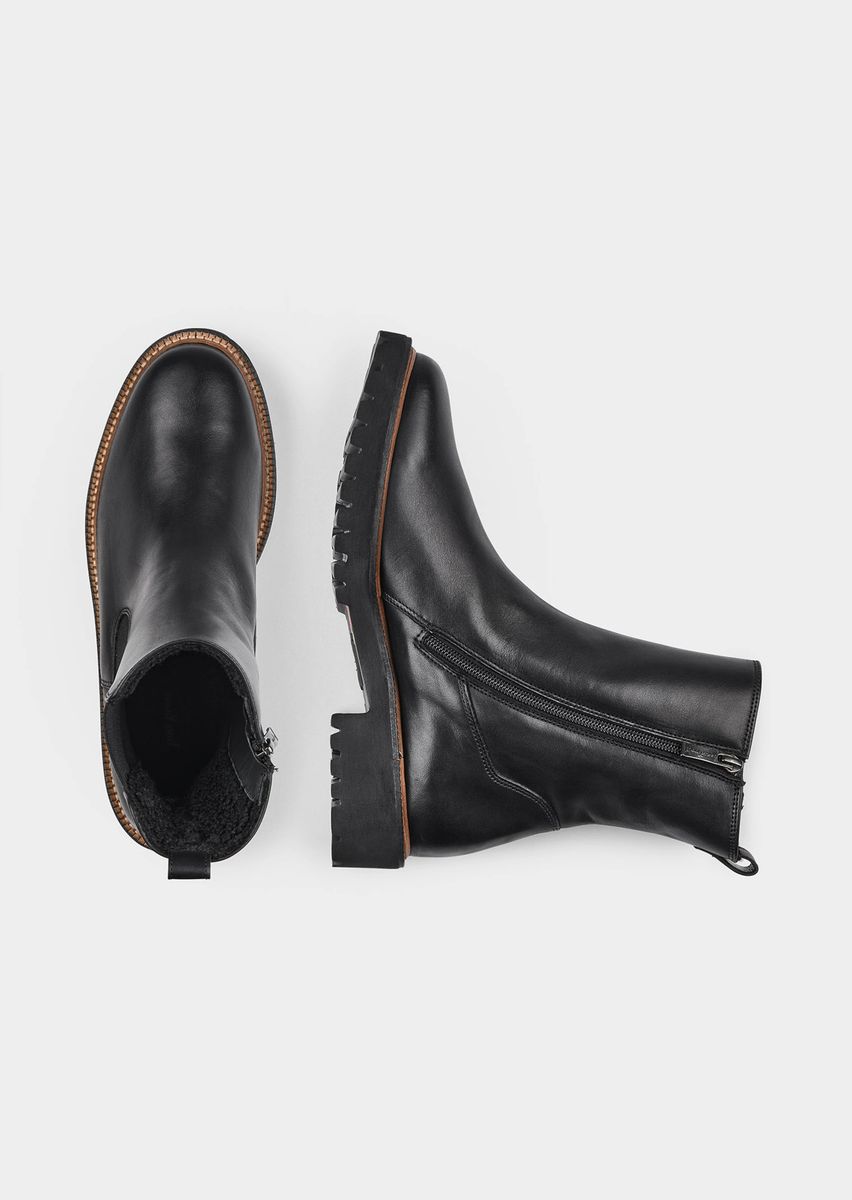 Leder-Stiefelette mit Profilsohle und Thermofutter