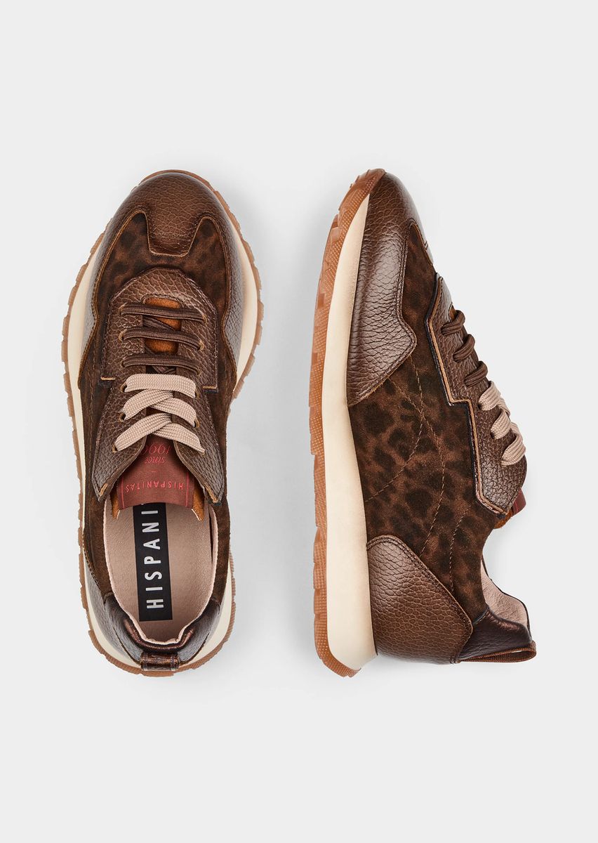 Strukturierte Leder-Sneaker mit Elastikschnürung