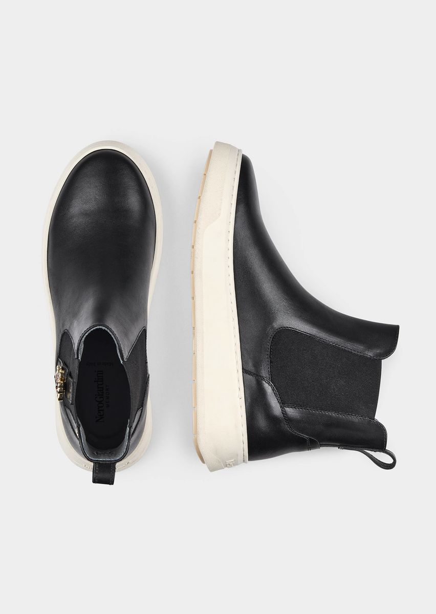 Chunky Chelsea Boots mit Plateausohle