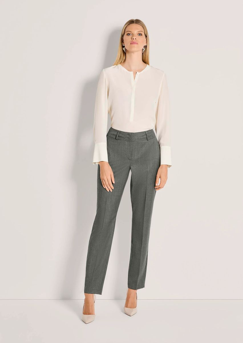 Schurwollhose mit konischer Silhouette
